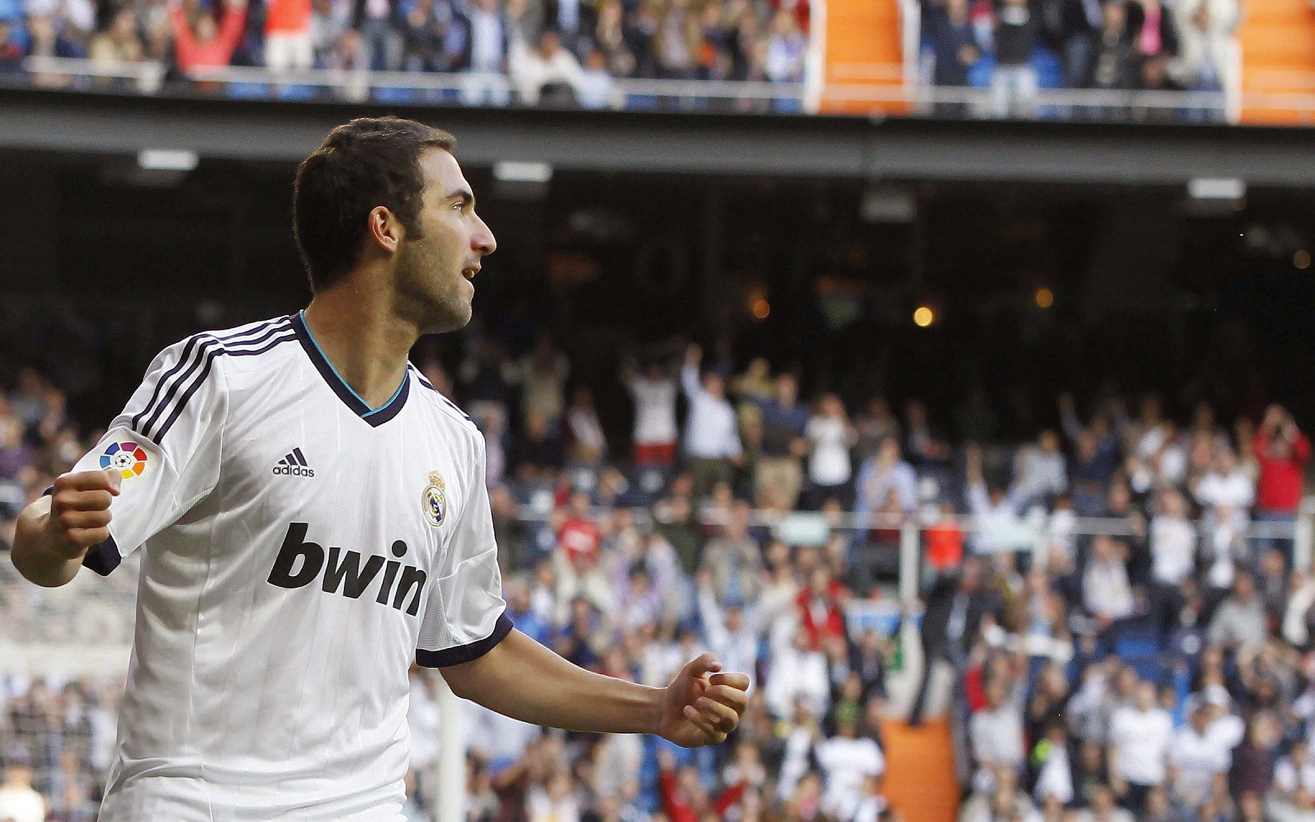 利物浦采用“高压+抢断”战术，连续五场零封，利物浦!